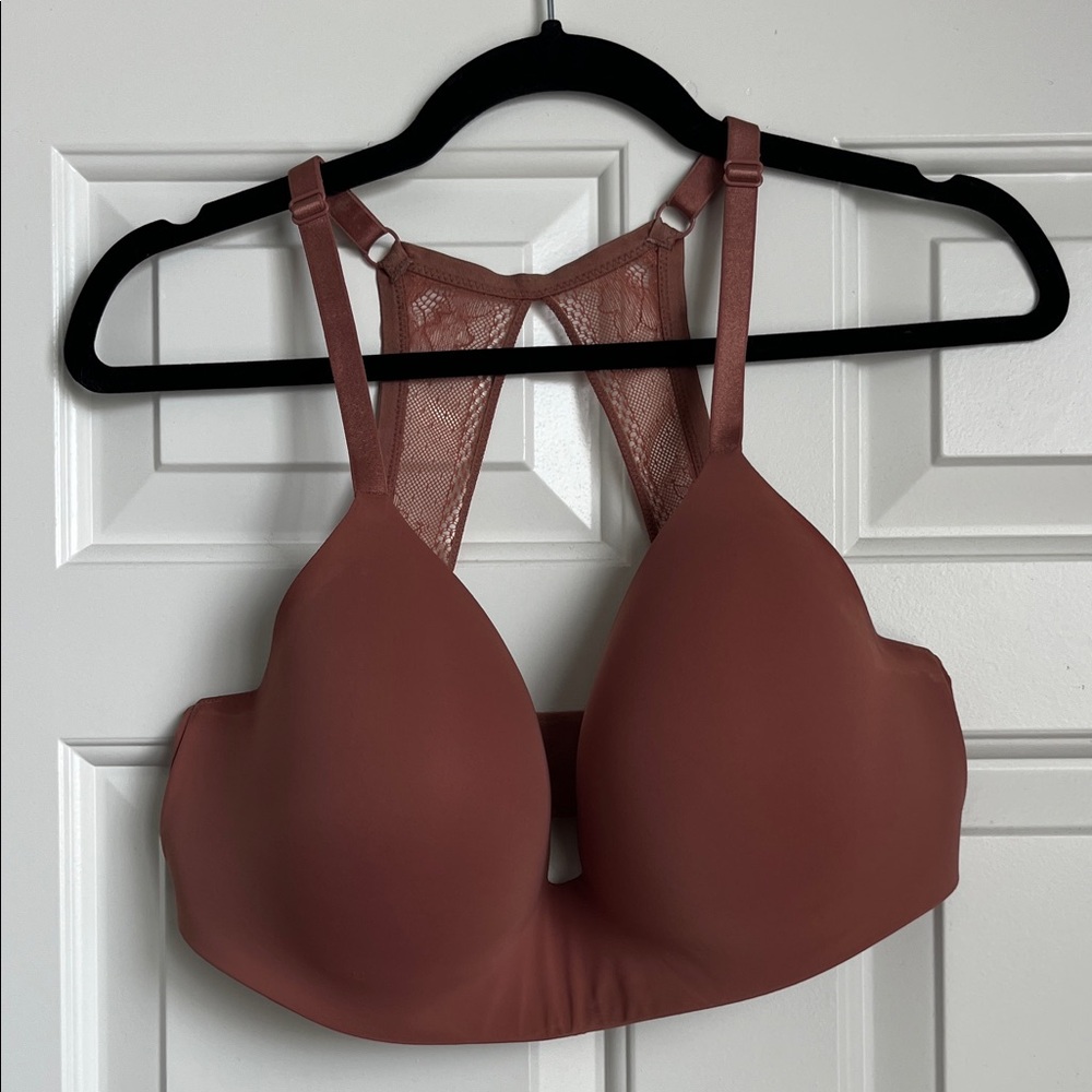 Victoria's Secret 36DDD Padded Rose Lace Back Bra